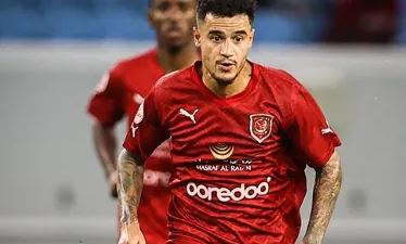 Philippe Coutinho desembarca no Brasil e indica volta ao Vasco