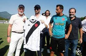 Rito da SAF do Vasco é paralisado por decisão da Justiça