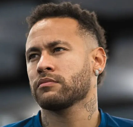 Polêmicas com Neymar