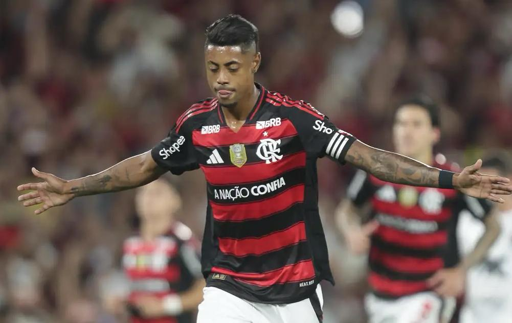 Torcida do Flamengo faz contas pelo título Brasileiro
