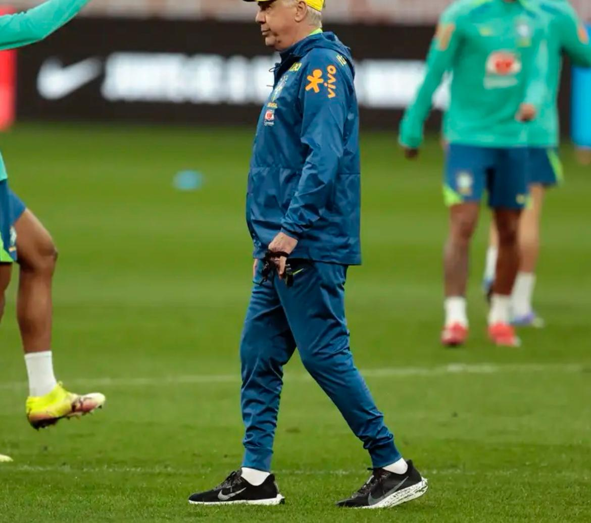Ancelotti muda a Seleção para último jogo das Eliminatórias