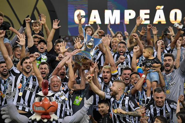 O que está acontecendo com os favoritos ao título do Campeonato Brasileiro?