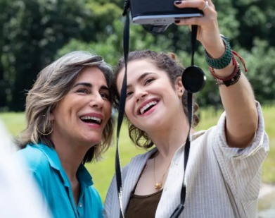 Filme 'Desapega!', com Glória Pires e Maisa Silva