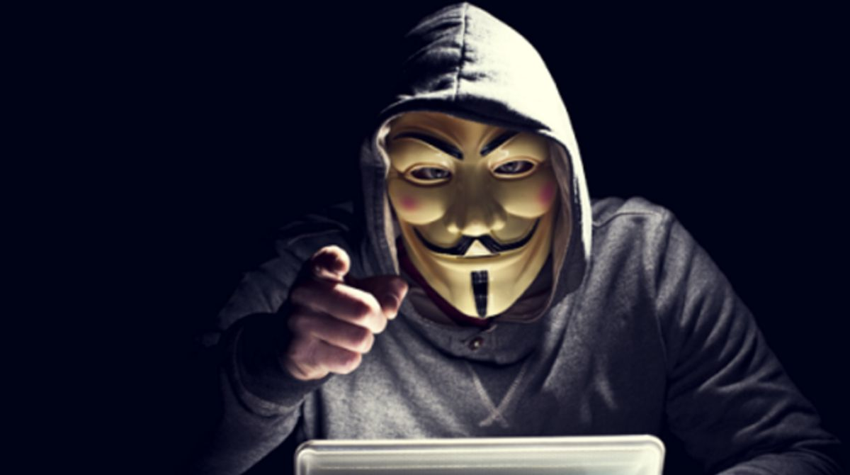 #77 - Hacking público
