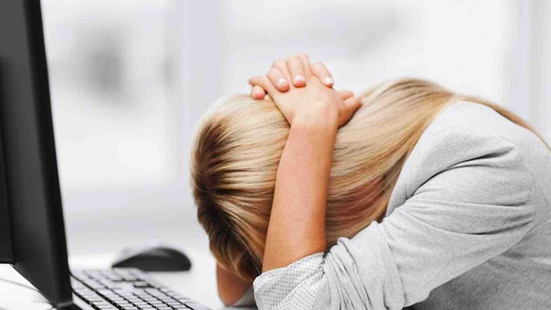 Cigarro, estresse e sedentarismo nas mulheres executivas