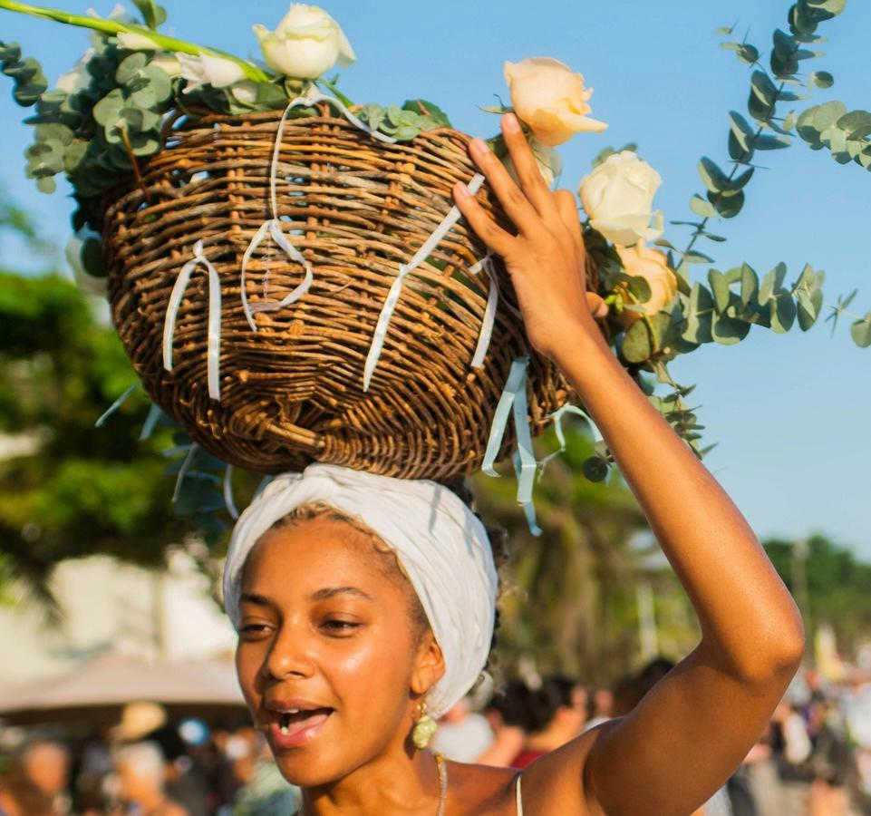 Dia de Iemanjá terá samba, jongo e afoxé no Arpoador