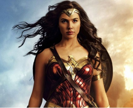 Gal Gadot diz que vai desenvolver Mulher-Maravilha 3 com James Gunn