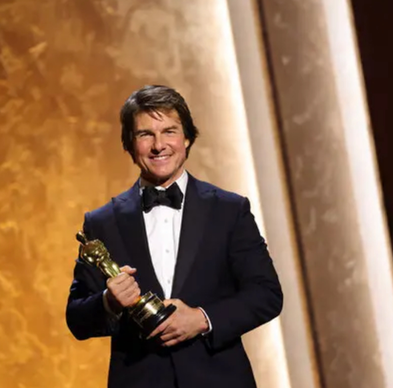 Tom Cruise recebeu um Oscar Honorário