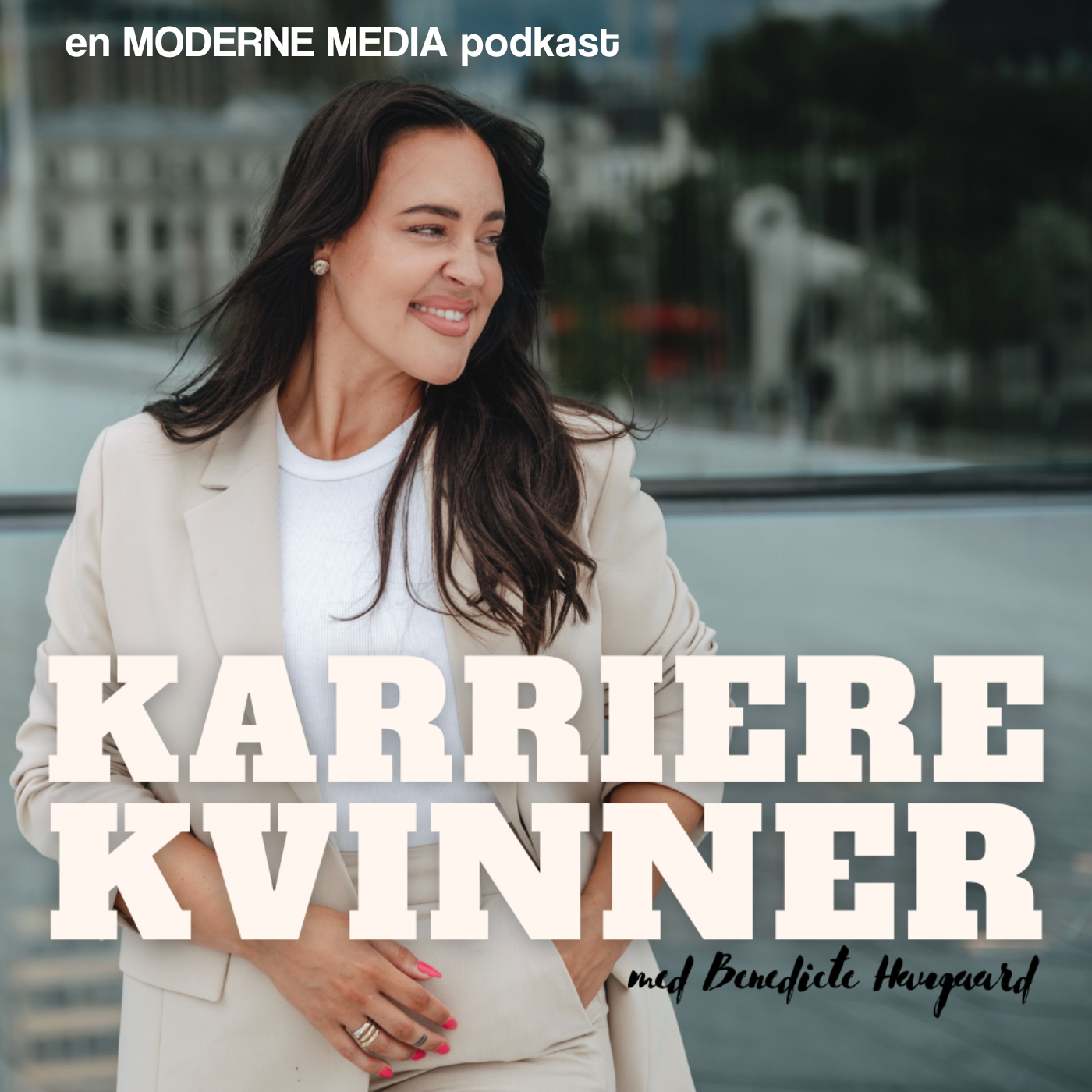#43 - Martine Halvorsen: karriere, investeringer og livet i en koffert