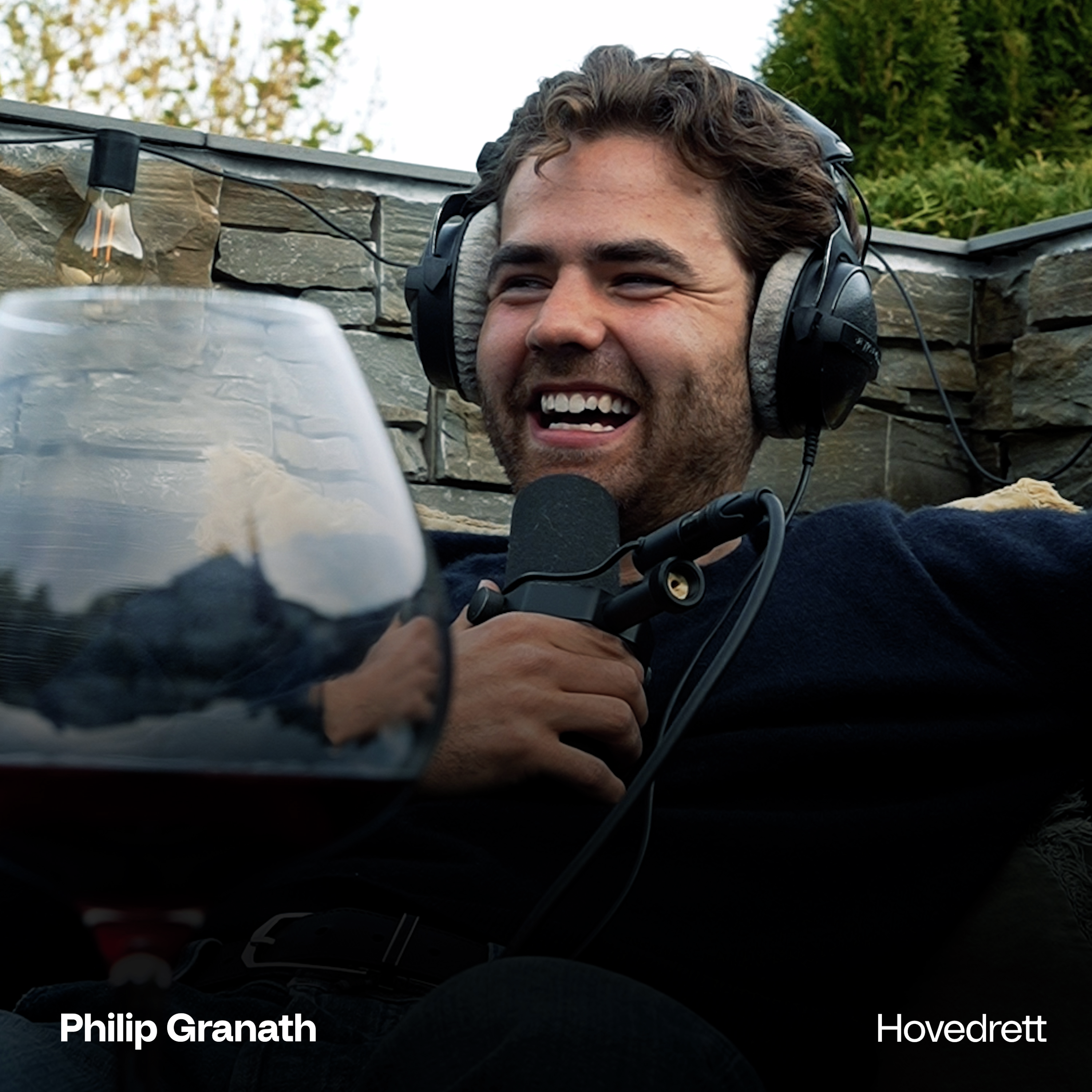 Philip Granath - Nesten drept på svensk gangsterskole, Knepps quiz og full motorsag mot TV2 episode artwork