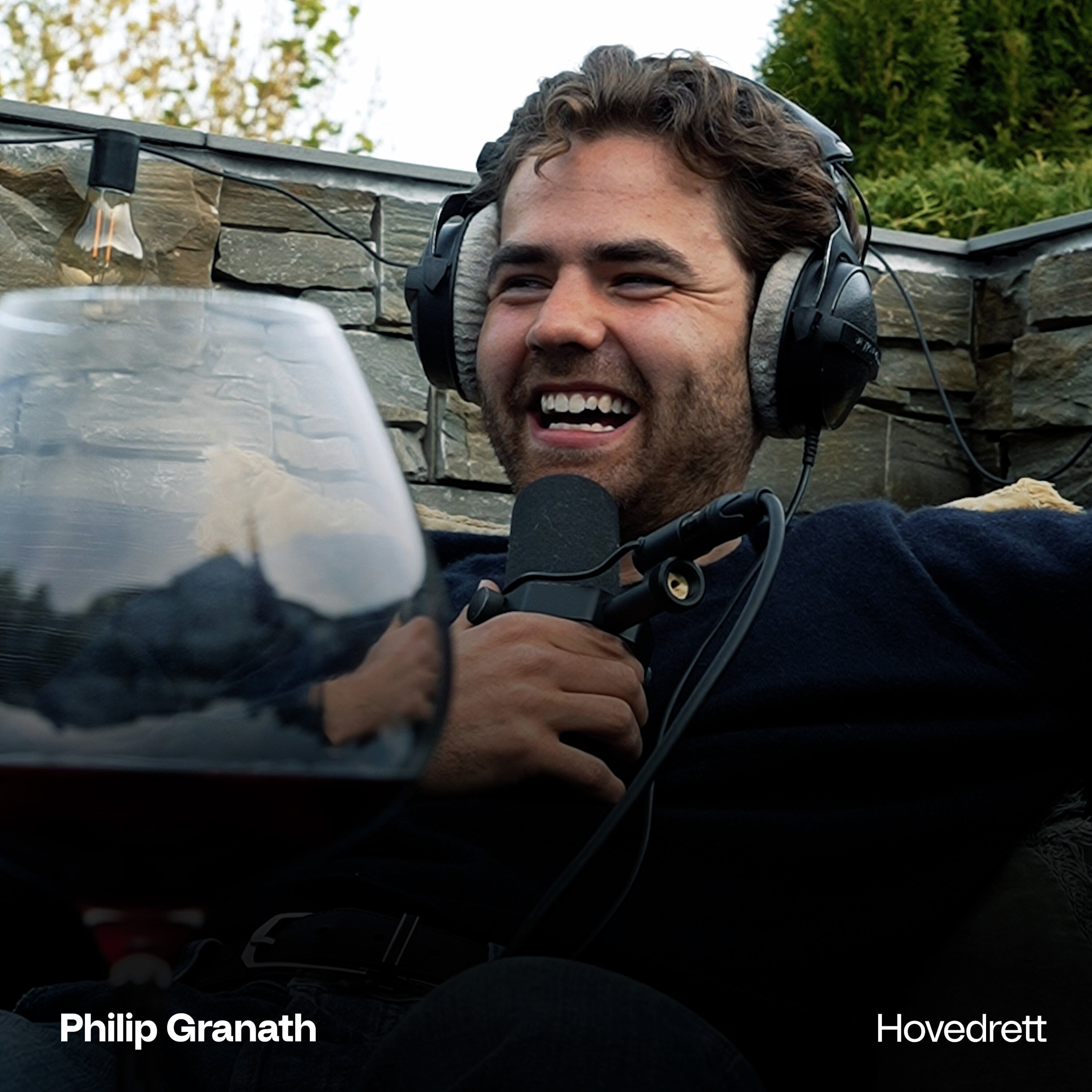 Philip Granath - Nesten drept på svensk gangsterskole, Knepps quiz og full motorsag mot TV2 episode artwork