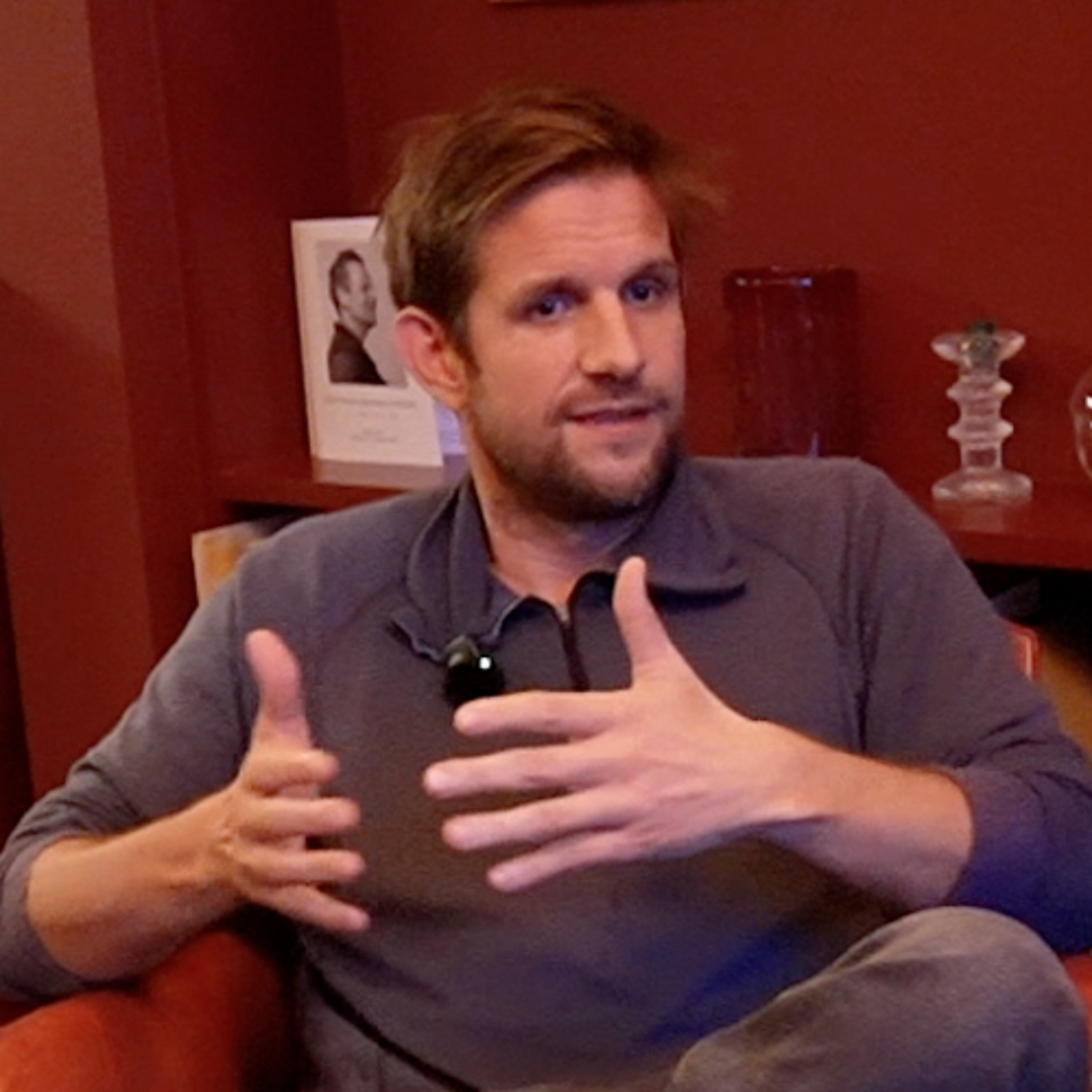 Minervapodden Podcast: Minervapodden: Aslak Nore – Spioner og skriftkulturens fall Minervapodden episode image