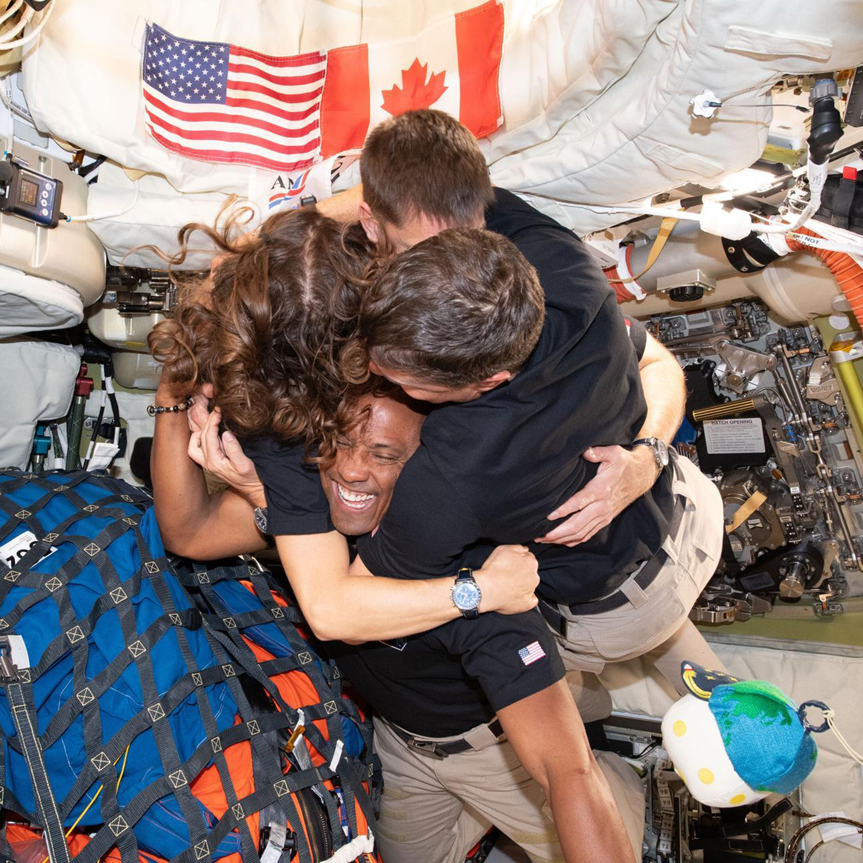 Space Policy Edition: Why humans matter — The philosophy of Artemis II episode artwork