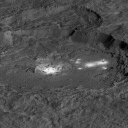 Dwarf Planet Ceres Thrills as a Dying Visitor Closes In