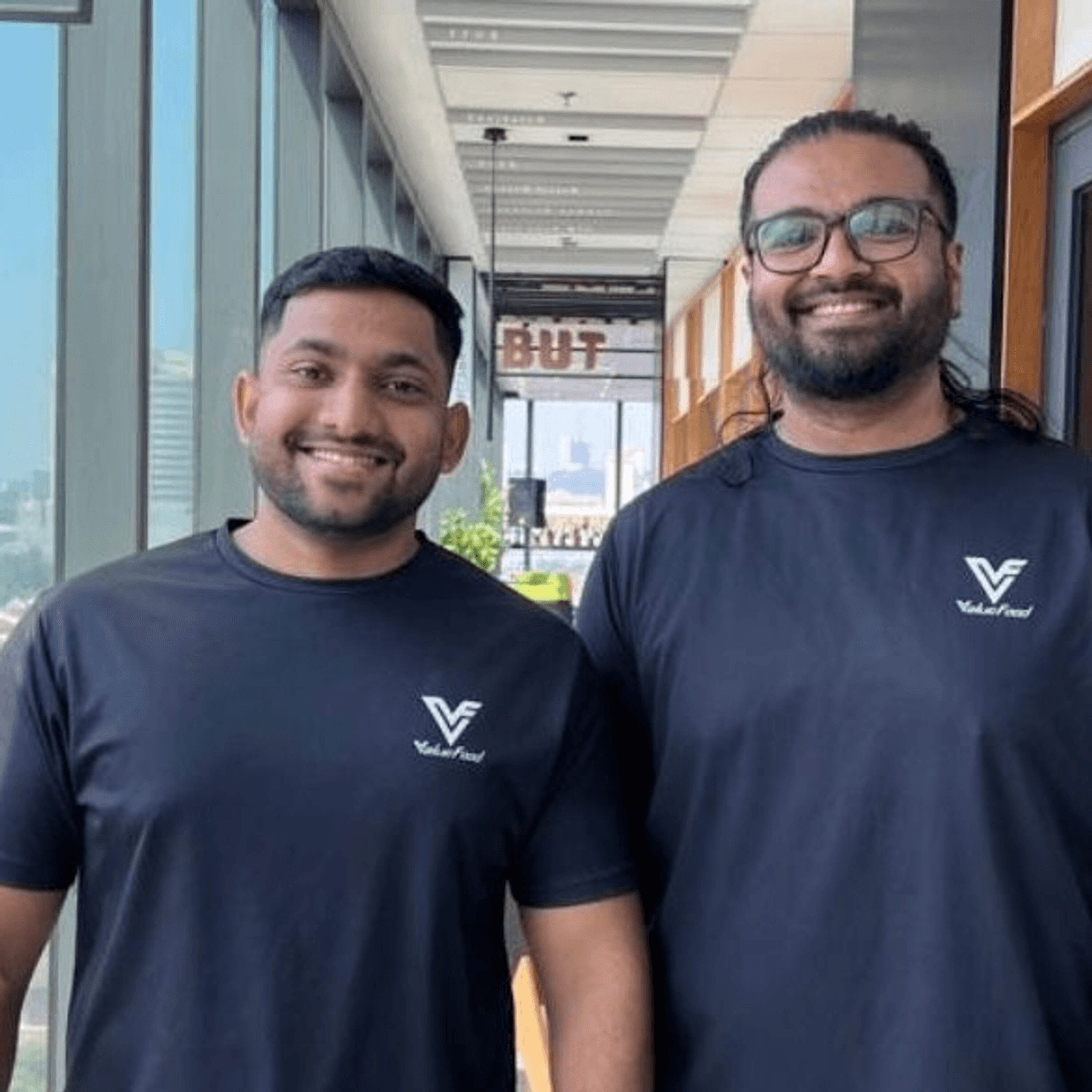 Bagging Profits From F&B Surplus