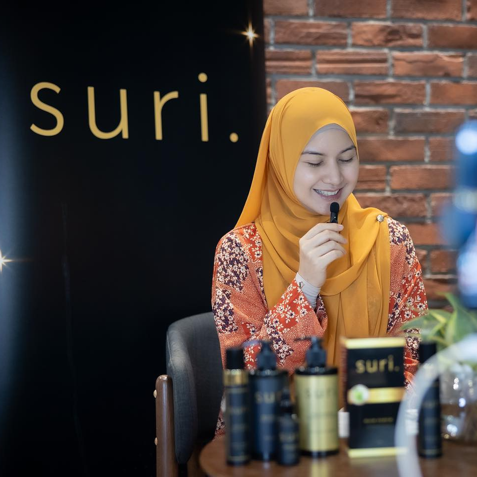 Putting The Suri In Lisa Surihani