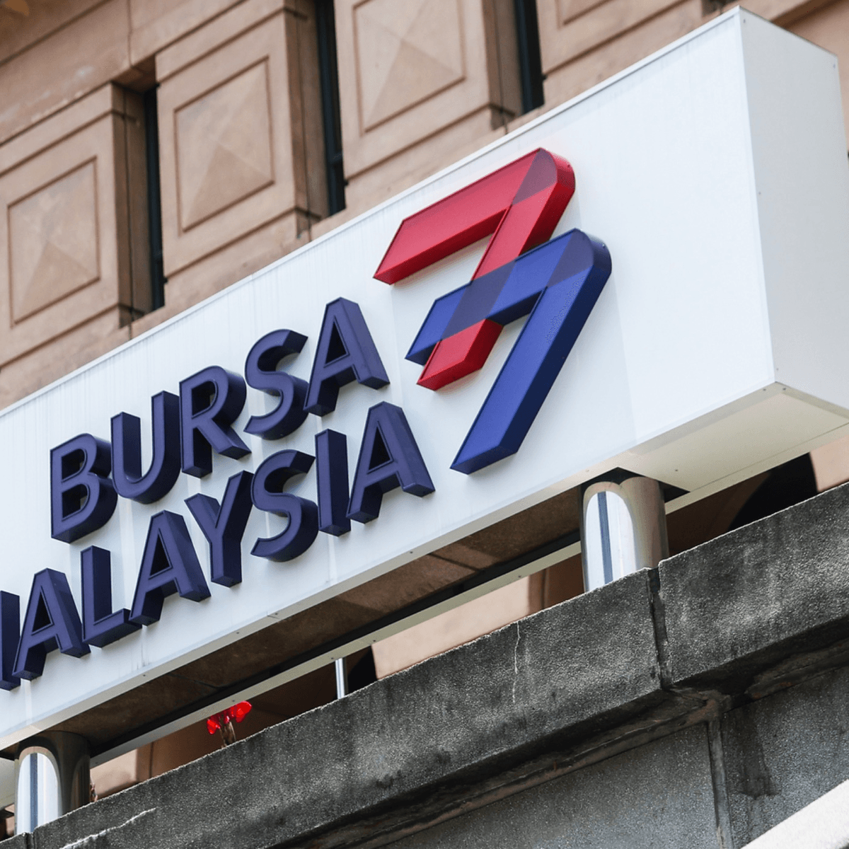 FBM KLCI Expansion: What Changes for Investors?