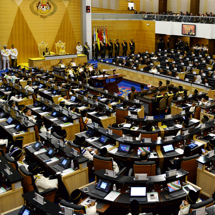 Bipartisan Support For Anti-Hopping Bill