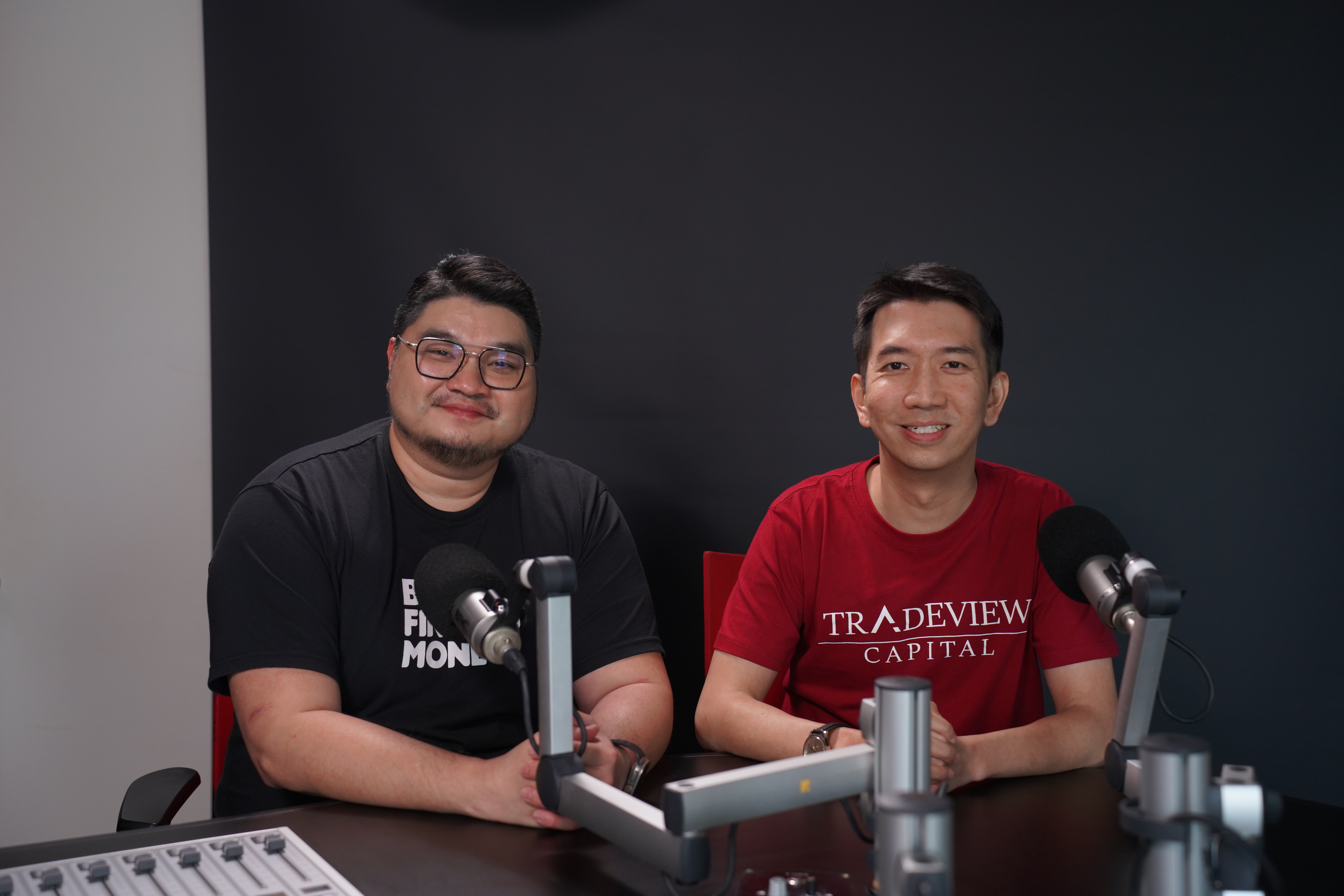 我们已经处于AI泡沫中了？！展望2026：「东马」成为新目标！