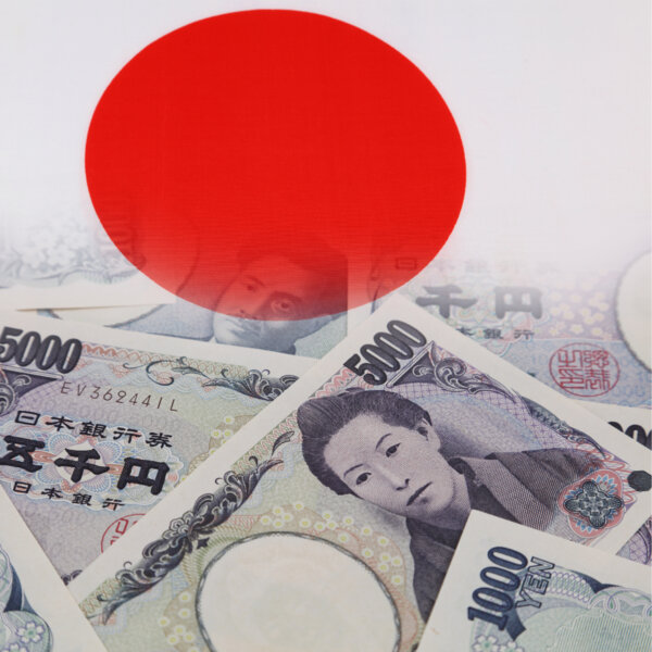 日元贬值告一段落？全球资产遭“日本冲击”