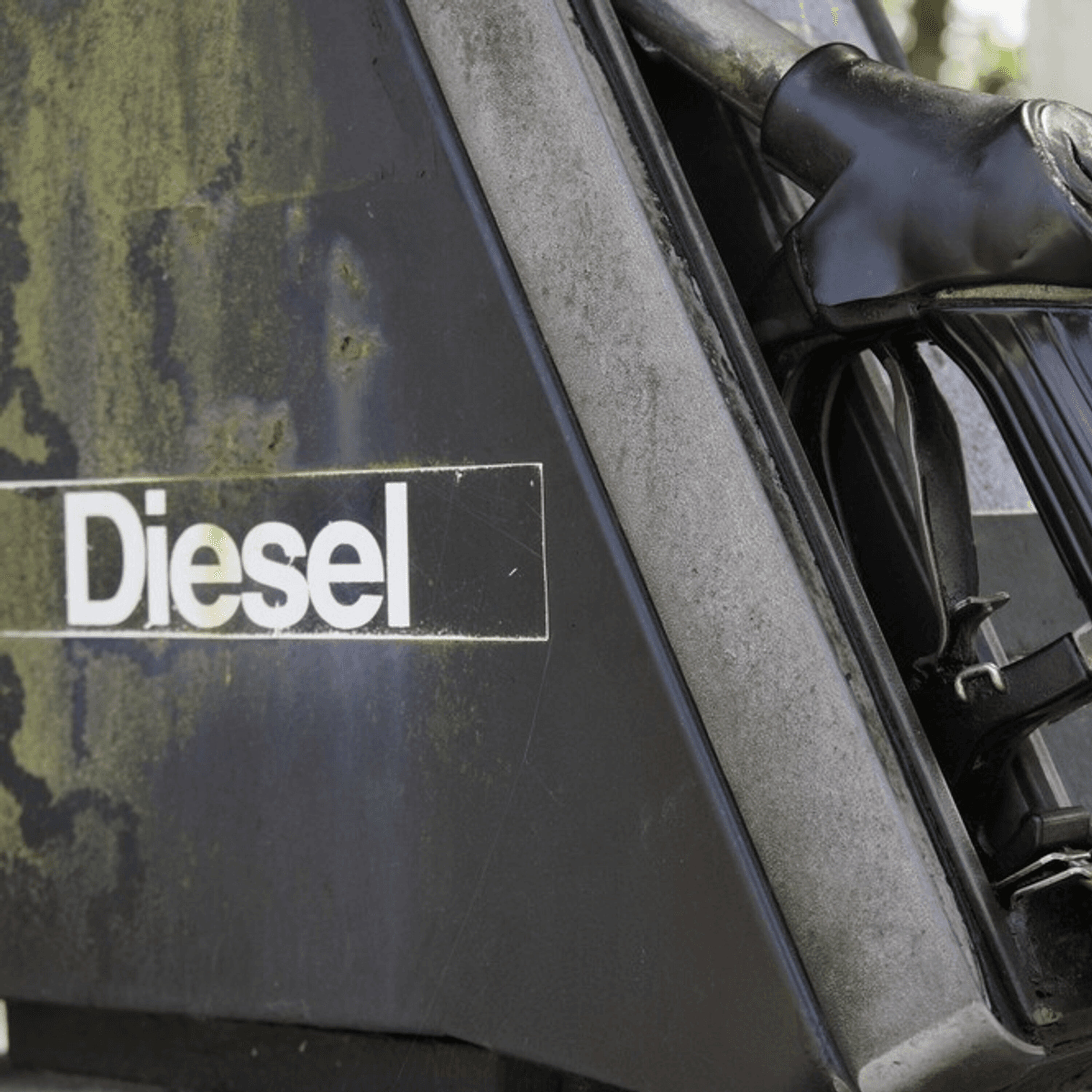 Global Diesel Squeeze: Will Emergency Stock Releases Work?