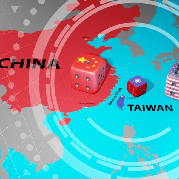 中国审查富士康疑似拦路郭台铭 | 深度剖析