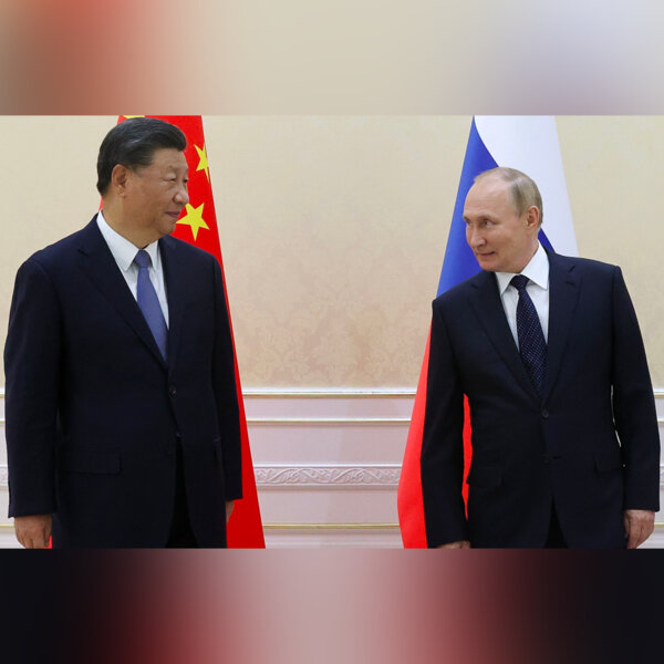 习普会成上合峰会焦点 「最好的朋友」相见欢