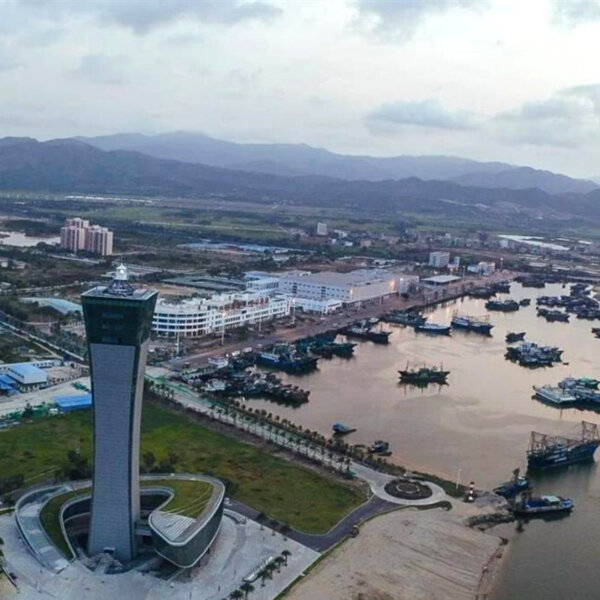 海南岛八万游客受困 清零政策再次引社会乱象