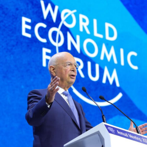 世界經濟論壇 2022 疫後千瘡百孔的重生