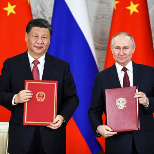 与G7抗衡 中俄签署合作协议