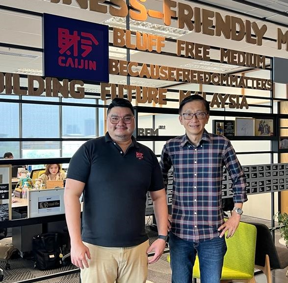 iPhone销量再创佳绩 科技达人解密苹果新机销售策略