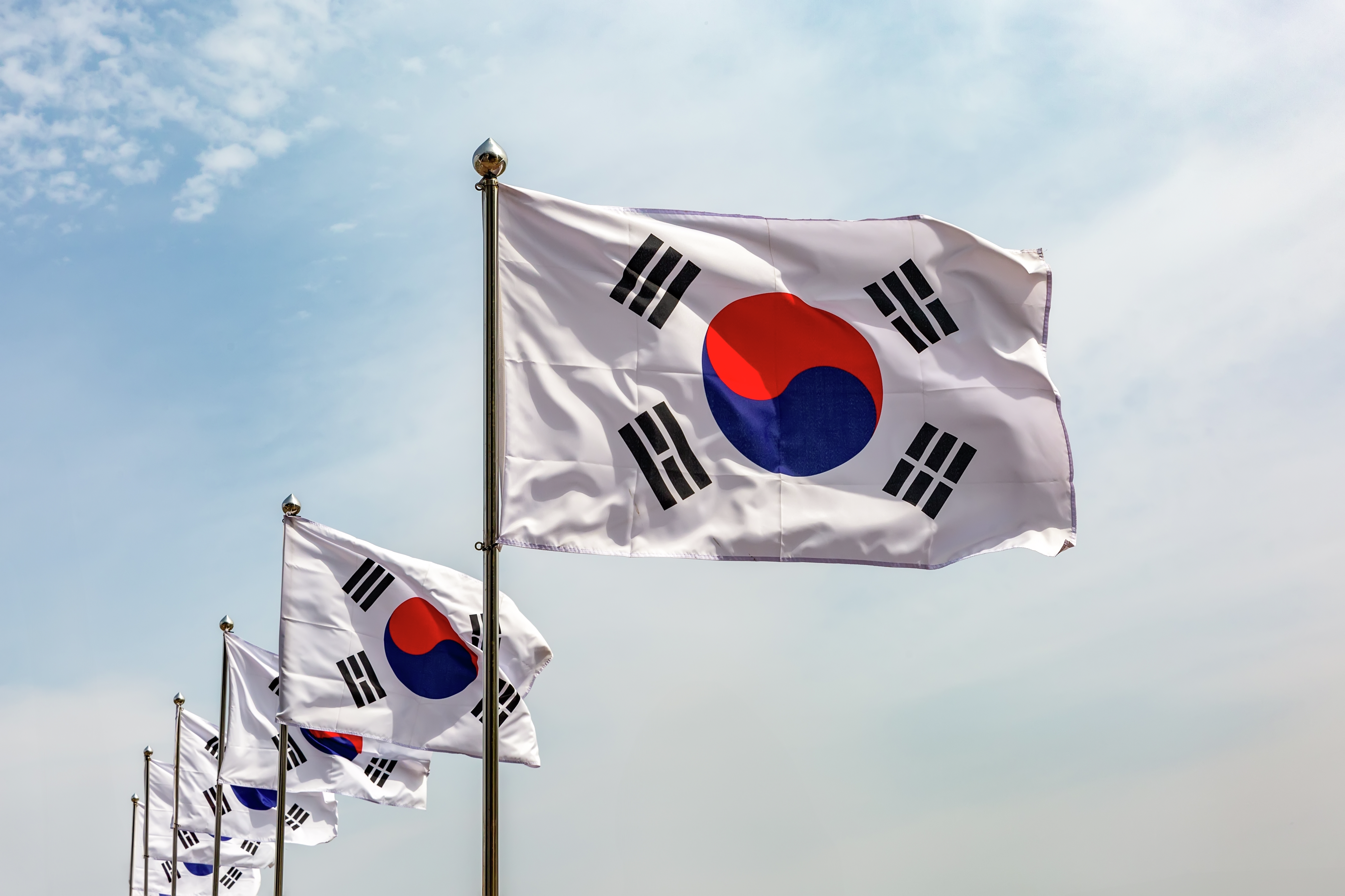 韩国二度弹劾总统，尹锡悦强硬否认指控