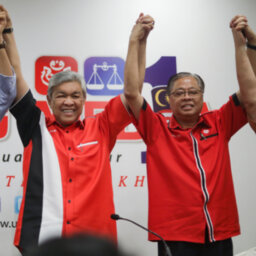 UMNO's Show Of Unity Belies Internal Power Struggle