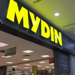 Intern Secures A Position By Tweeting Mydin CEO