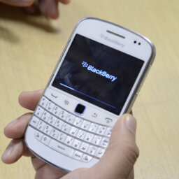 Today on Twitter: Bye Bye Blackberry