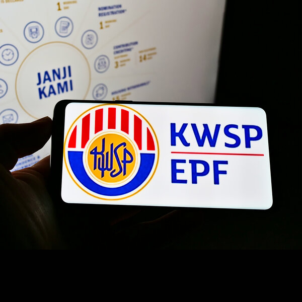 EPF 收入大增!该不该提高缴纳额呢?
