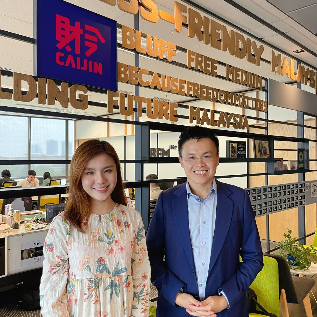 该不该让员工预支薪水？讲人情 / 徒增现金流问题？