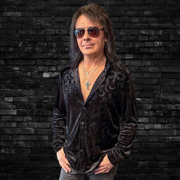 HVĚZDNÝ HOST ROCK RADIA: JAREK FILGAS