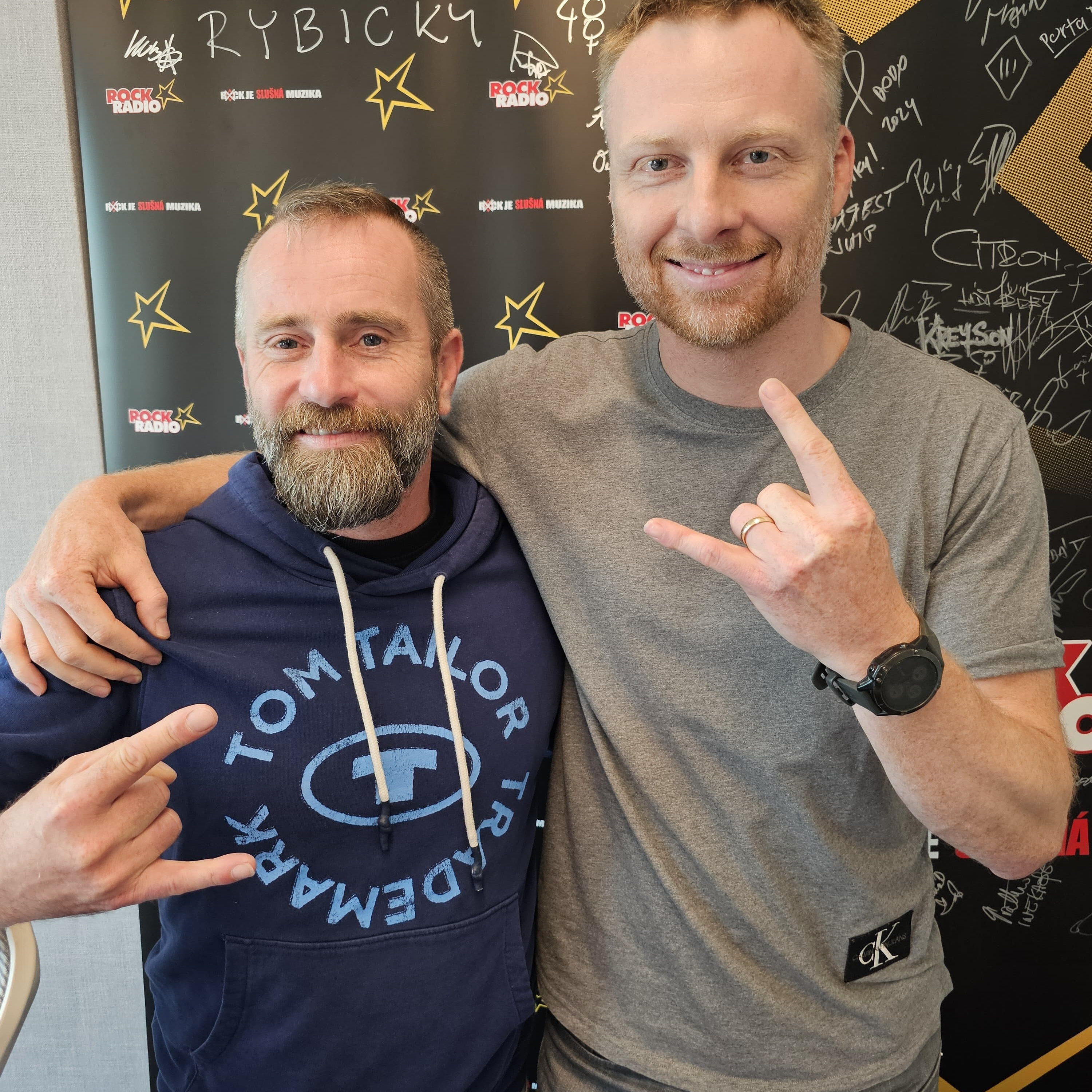 ROCK JE SLUŠNÁ MUZIKA!