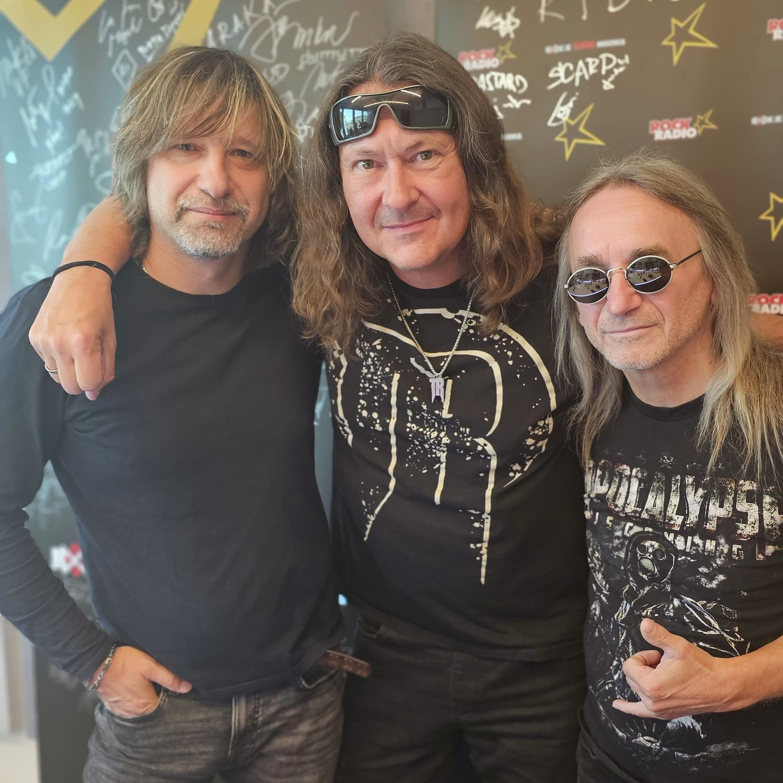 ROCK JE SLUŠNÁ MUZIKA!