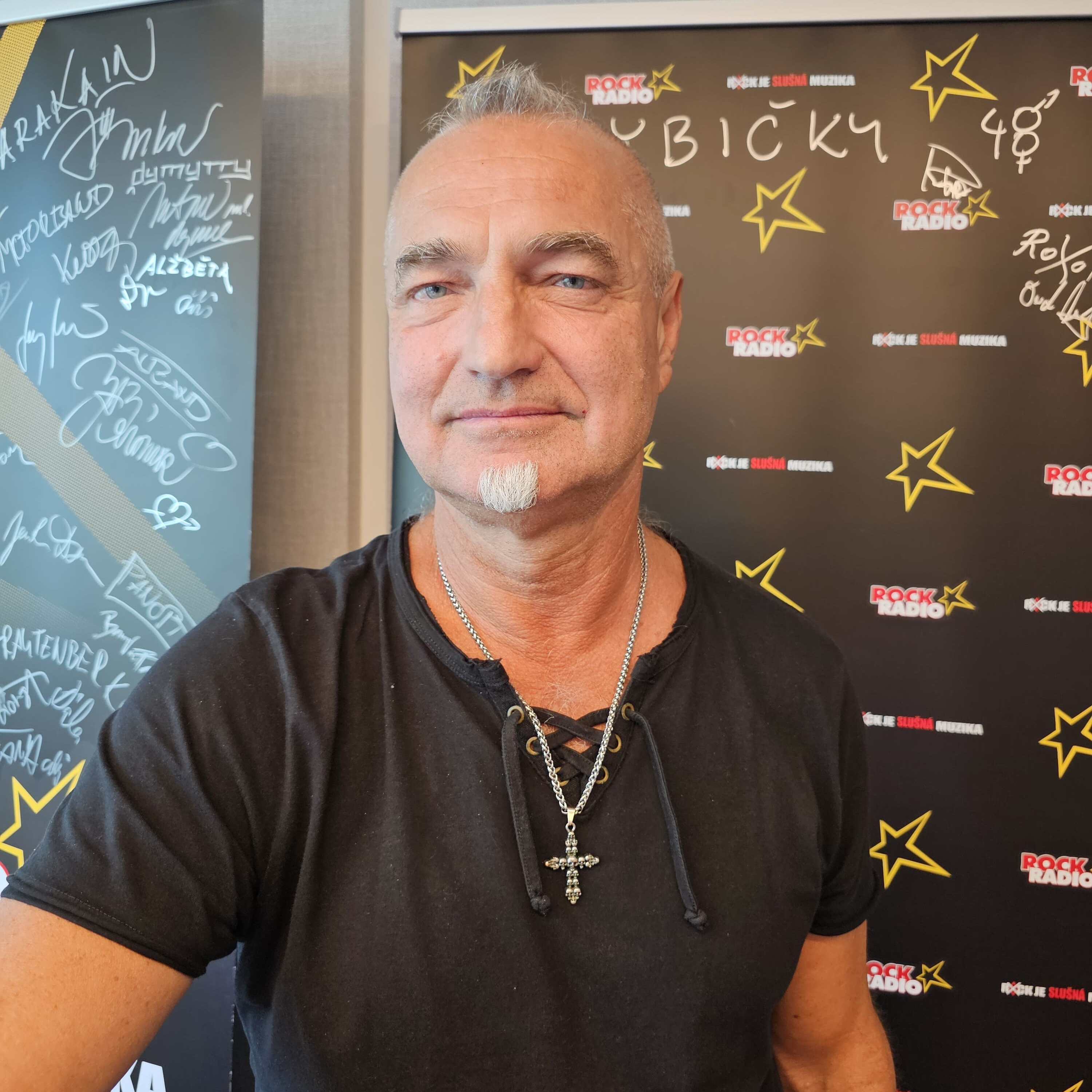 ROCK JE SLUŠNÁ MUZIKA!