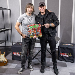 DESKA MĚSÍCE: Kabát - Země plná trpaslíků