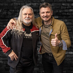 HVĚZDNÝ HOST ROCK RADIA: JIRKOVÉ URBANOVÉ