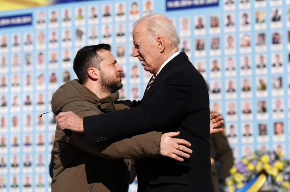 Arturo Sarukhán: Viaje sorpresa de Biden a Kiev