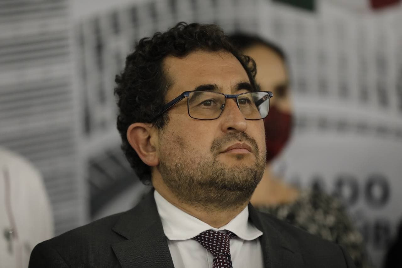 Hay 76 nombramientos, todos igual de importantes, que están detenidos y requieren dos terceras partes de los votos: Cravioto