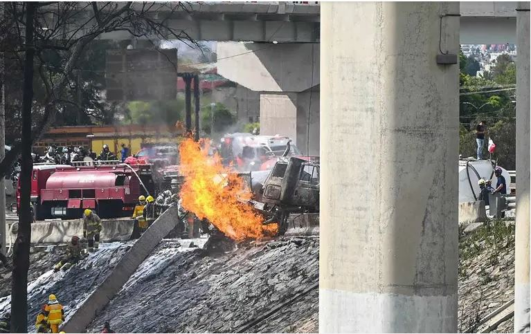 "Empresa dueña de pipa está en contacto con autoridades para apoyo a heridos": Cravioto 