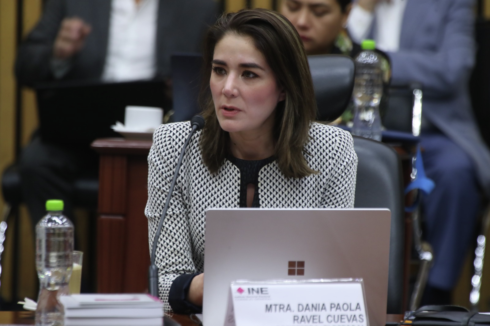 “La resolución del Tribunal no dice nada de las suspensiones otorgadas por juzgadores”: Ravel