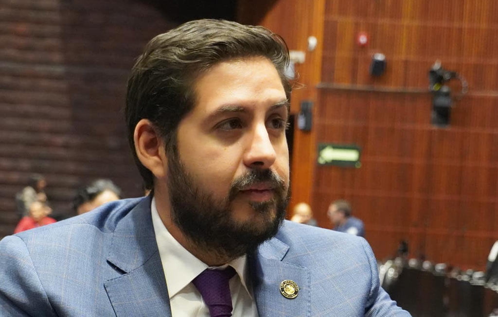 ¿Qué pasa con  la iniciativa que busca blindar las reformas de AMLO? El diputado Hamlet García nos explica