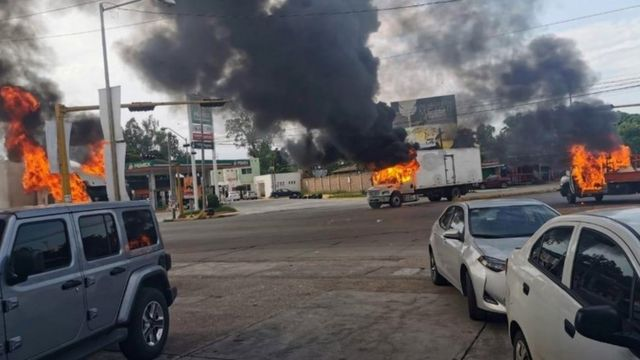 "Se está viviendo una guerra en Sinaloa": Raymundo Rivapalacio