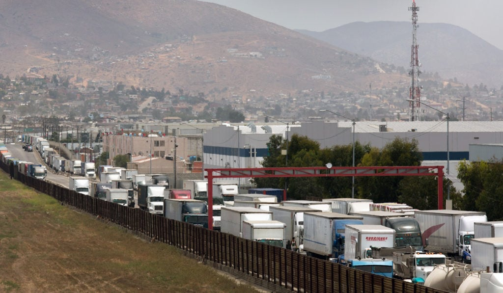 El cierre fronterizo está causando estragos en la red de cadena de distribución y logística de varios productos: Grupo Consultor de Mercados Agrícolas